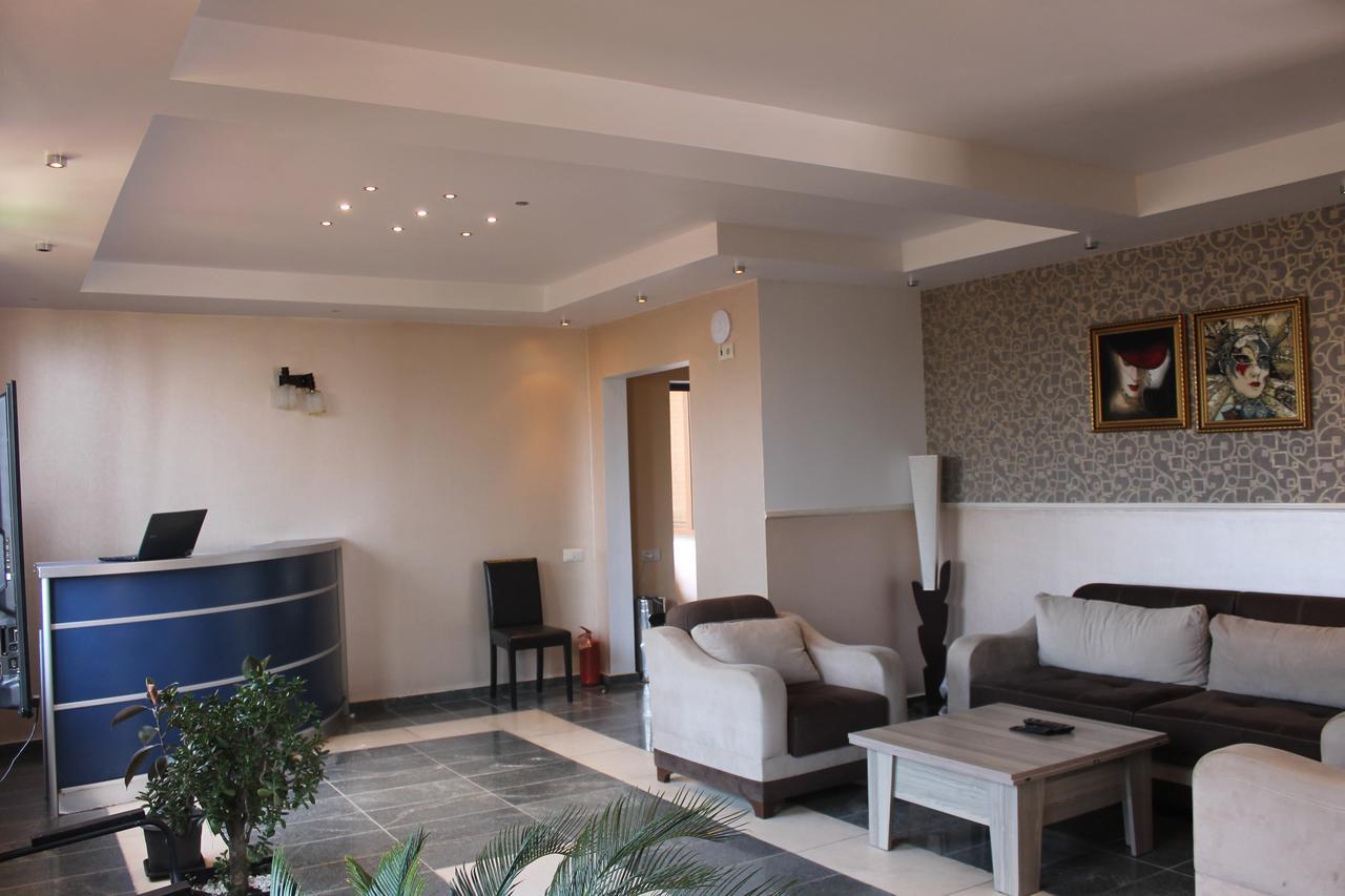 Seazone Hotel Shekhvetili Exterior photo
